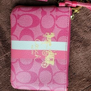 Coach Wristlet Wallet Pink Bag
